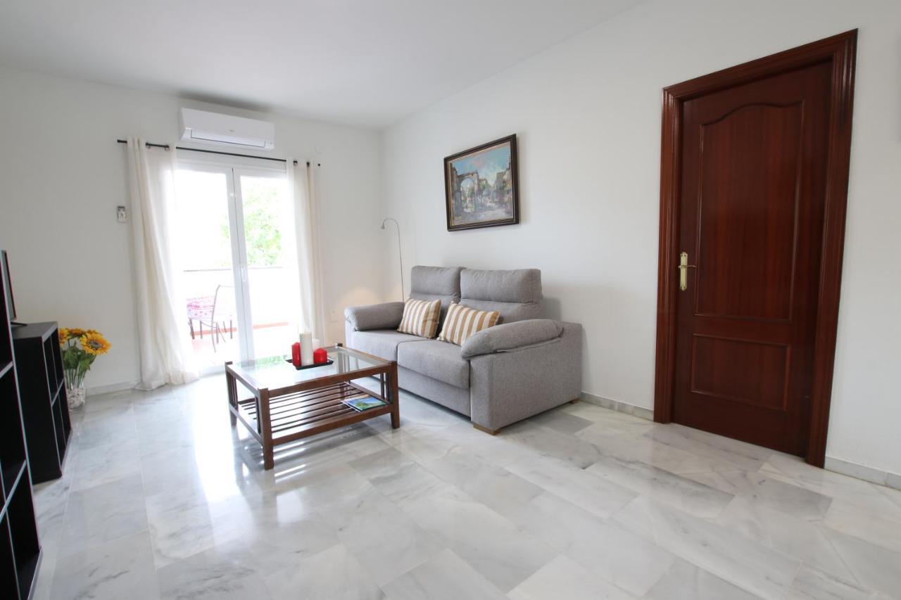 Tess Apartamento Buganvilla Lauro Golf * Málaga