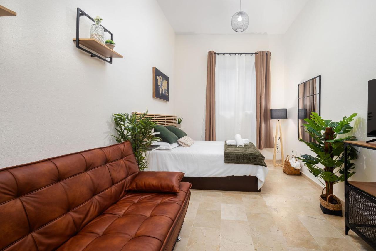 Central Studio Apartment * Málaga