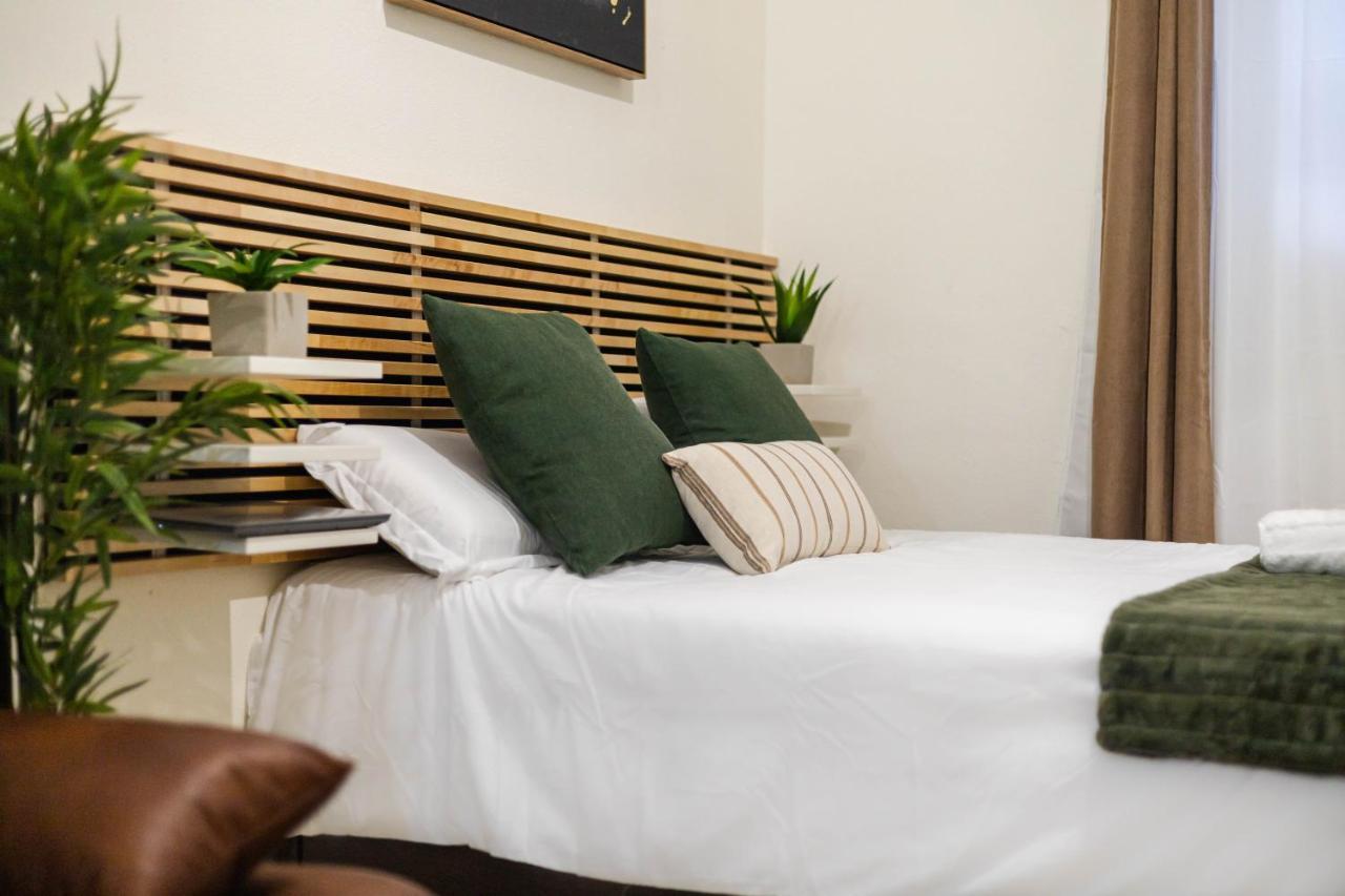 Central Studio Apartment
