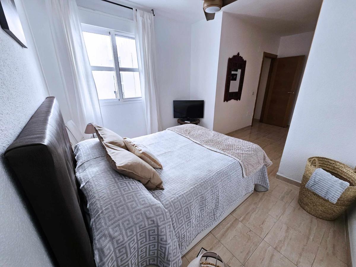 La Pereta Immaculate Quiet House Free Parking Apartment Malaga
