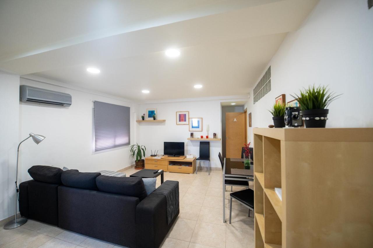 The Photographer Flat
