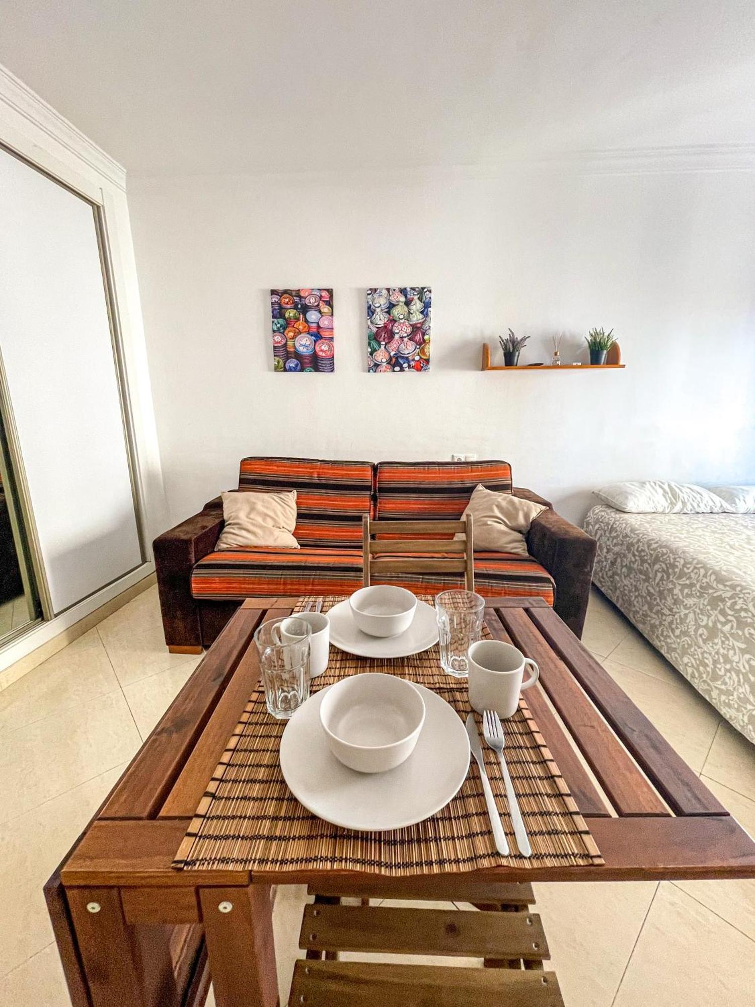 Couples Nest In Malaga! * Málaga