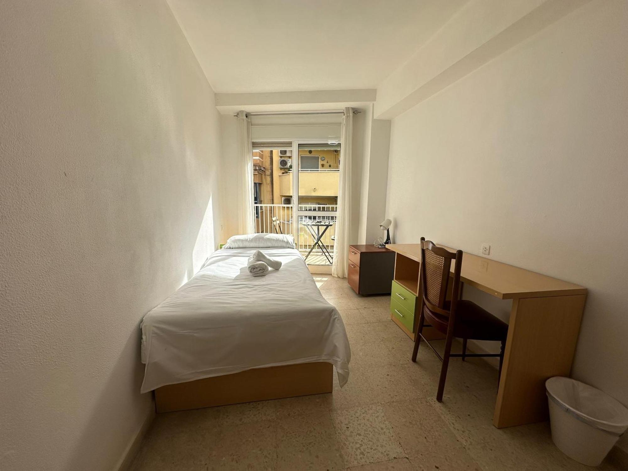 Apartamento Estupendo Piso En La Victoria Málaga