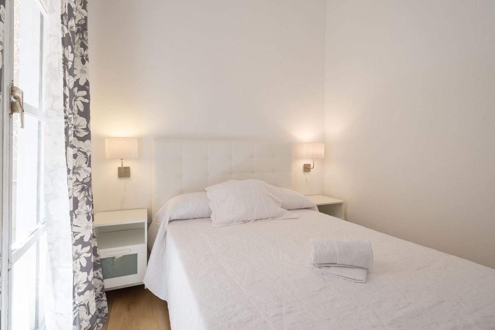 Cathedral Apartment *