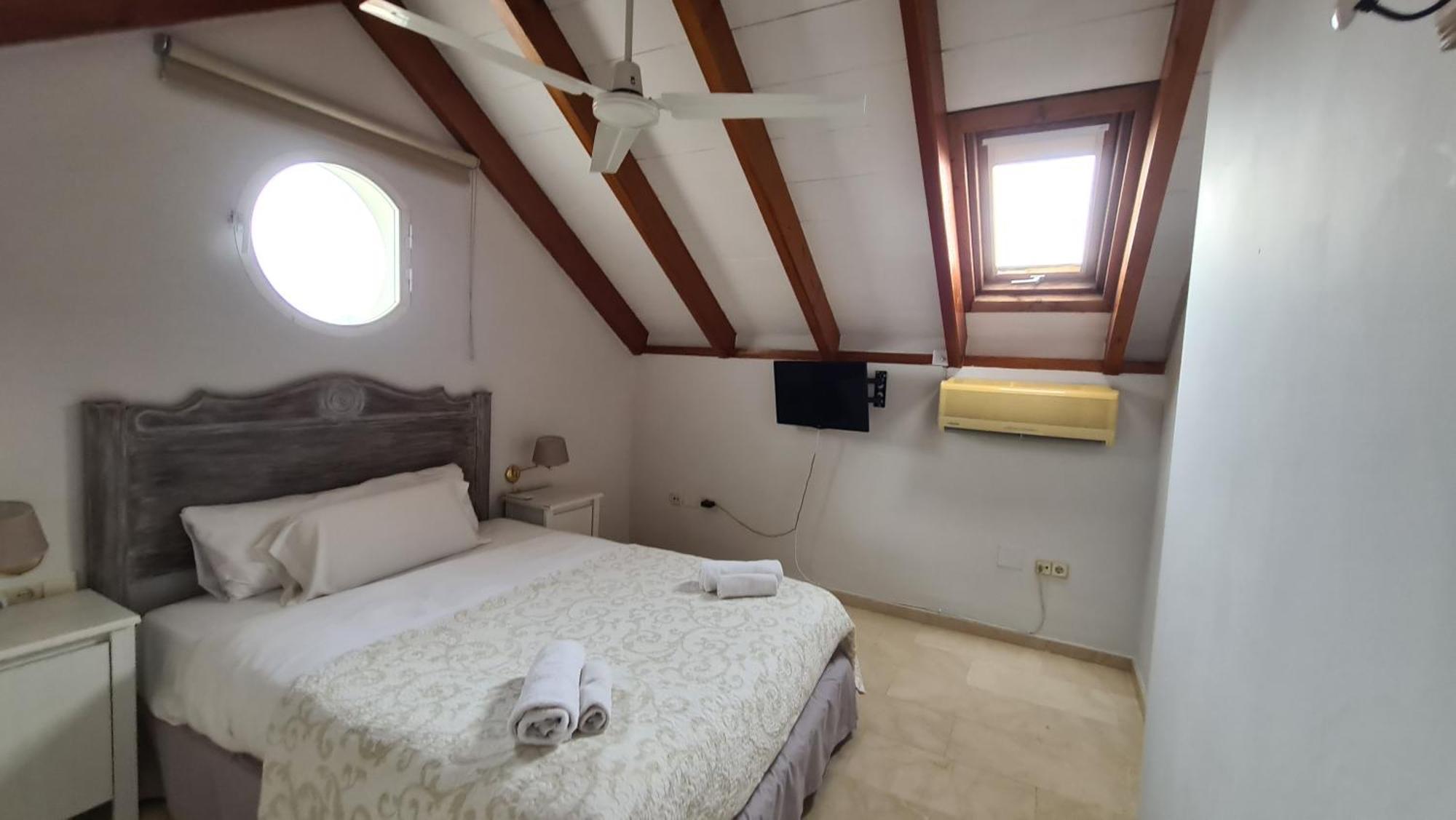 Apartamento Duplex Paula En Pedregalejo