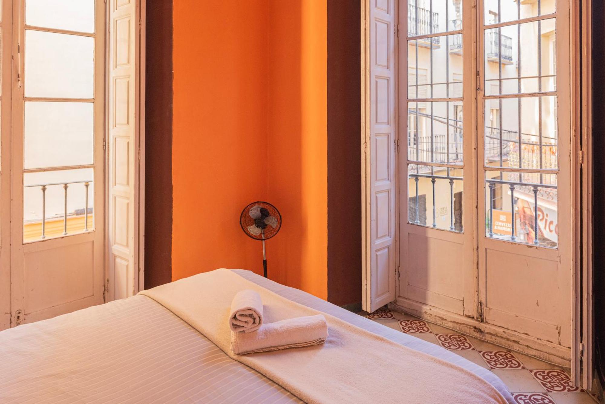 Private In Historic Building On The Square Privat bolig Málaga