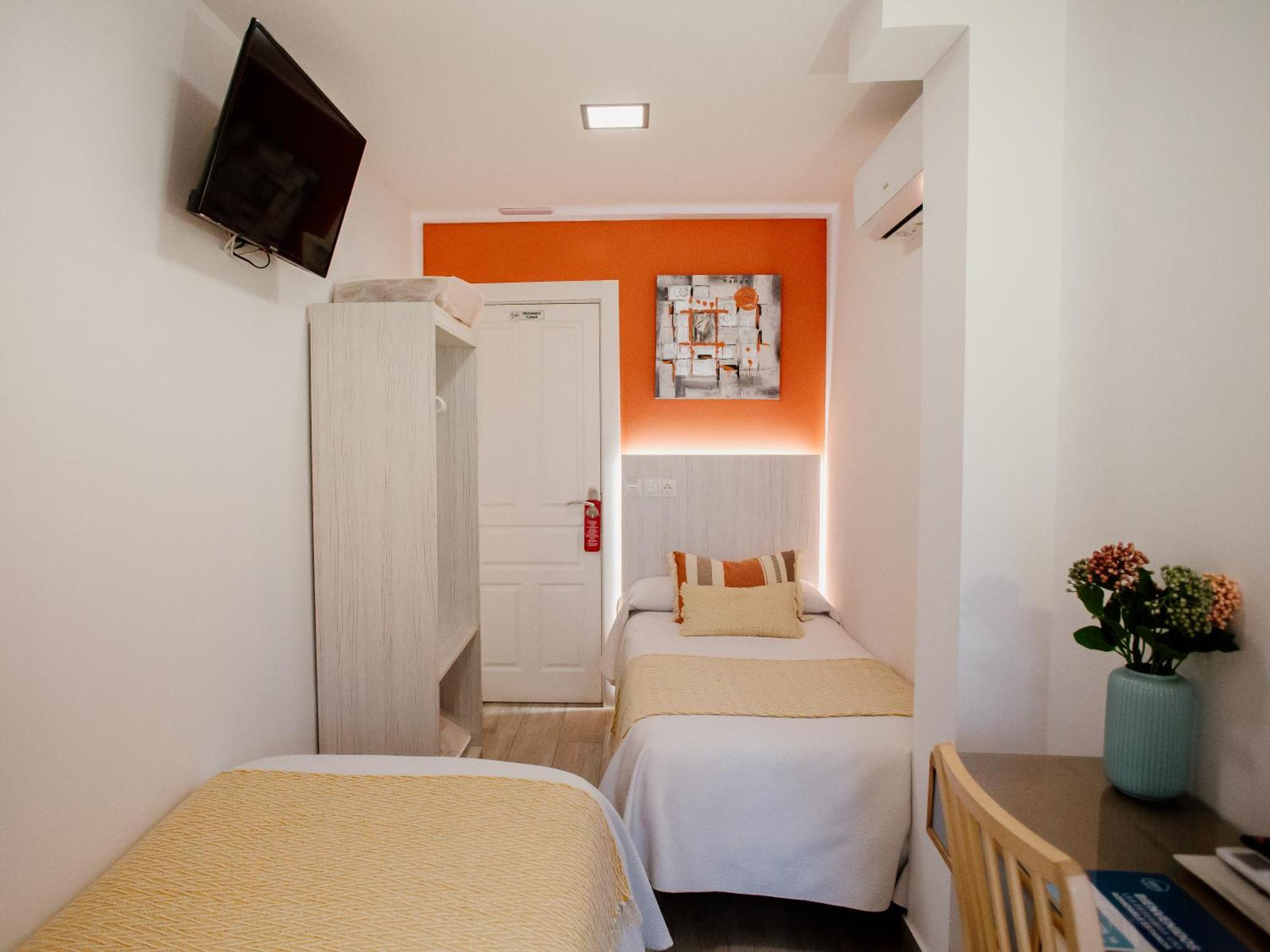 Gasthuis Apartamentos Turisticos Mastil 16 P2