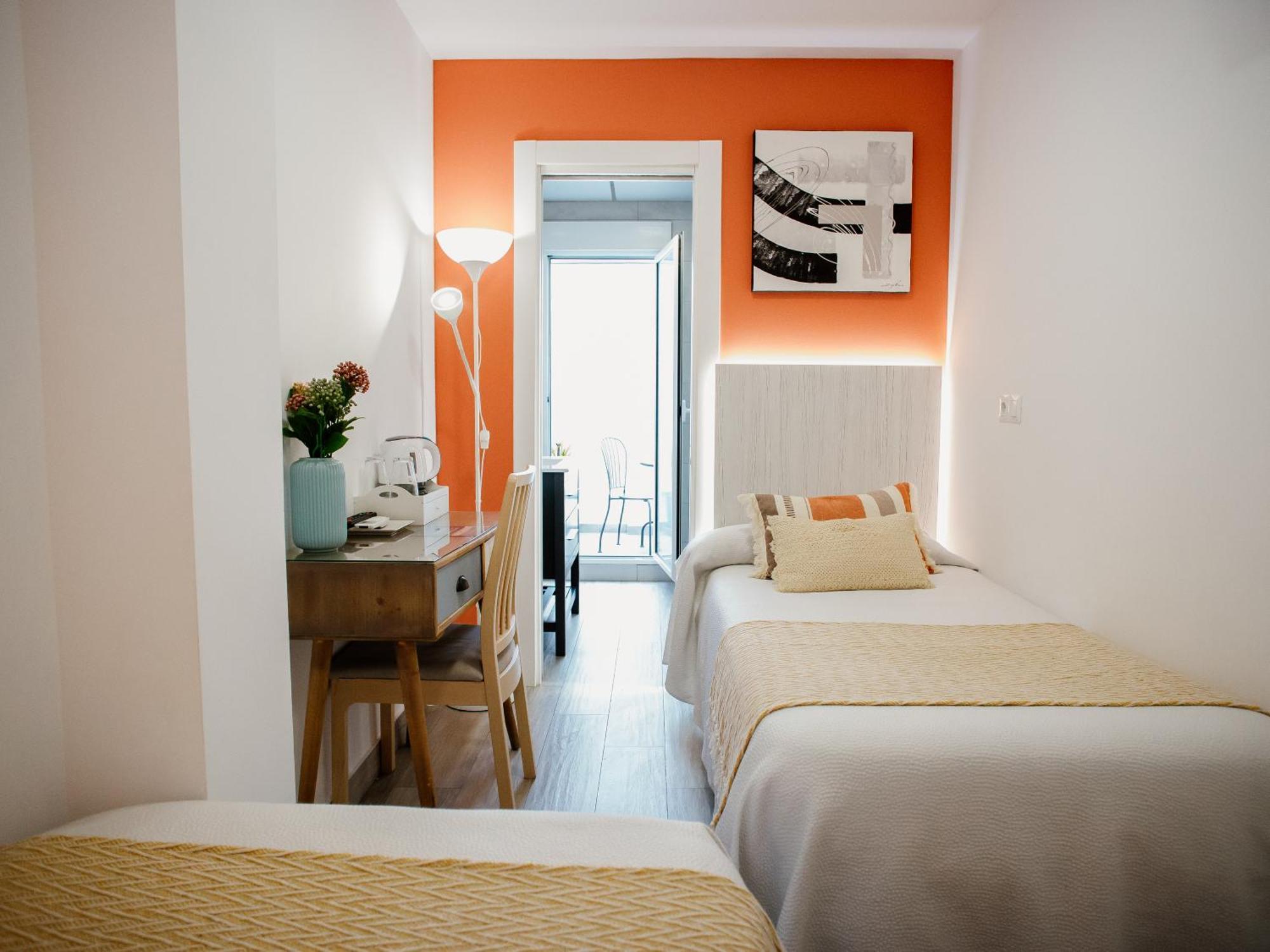 Gasthuis Apartamentos Turisticos Mastil 16 P2 2*