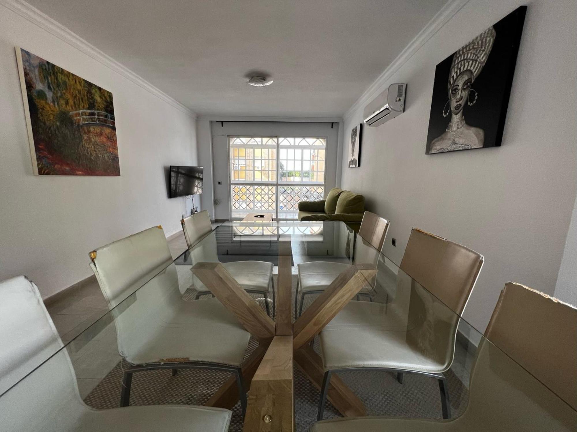 Tres Parking Gratis Apartamento *