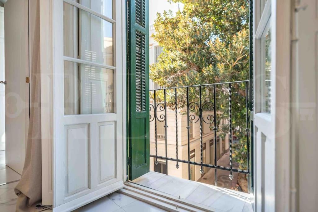 Apartamento & Authentic With Balcony By Rems Málaga