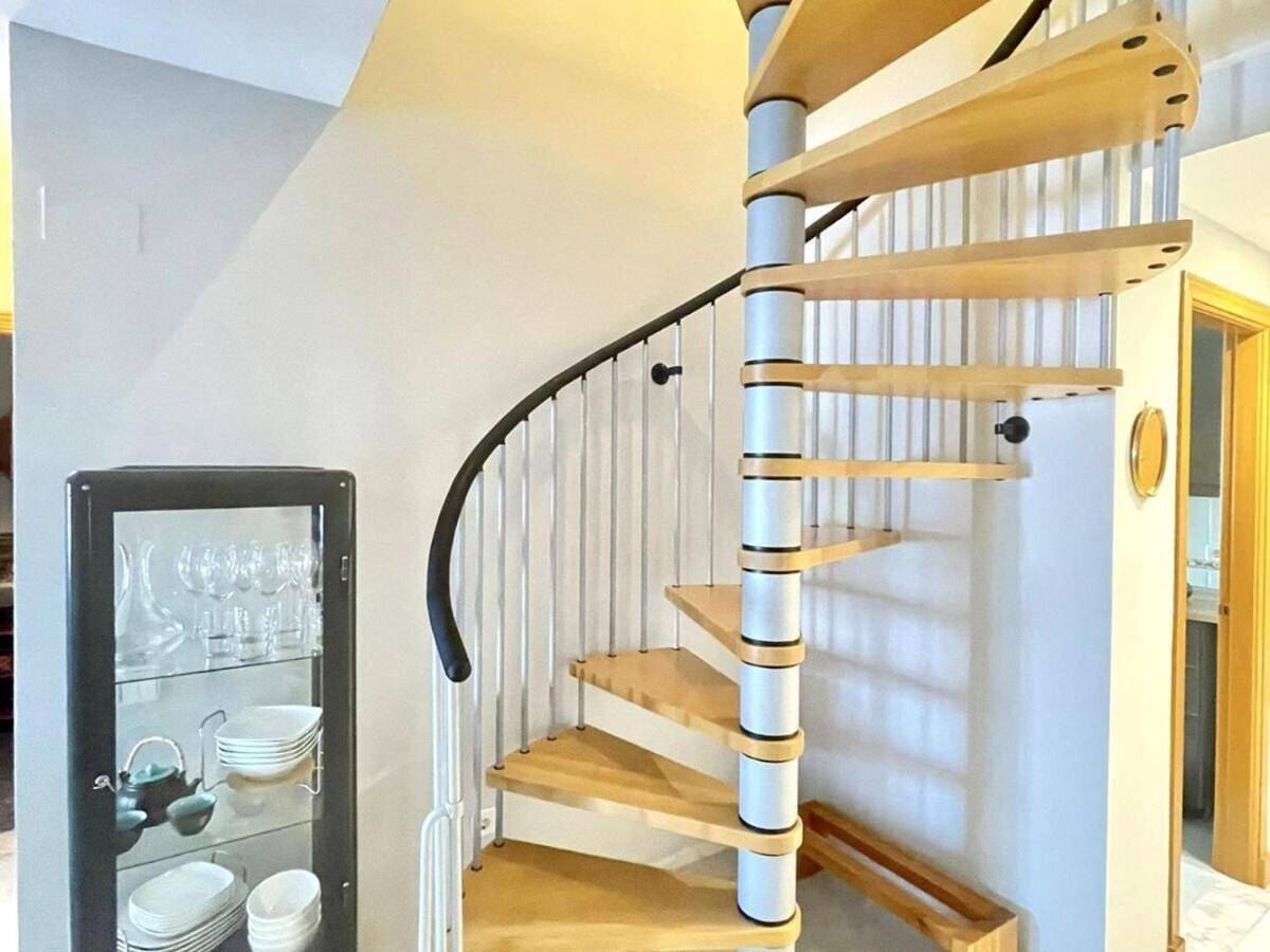 Calu Homes Duplex Cerca Playa De Huelin Lejlighed *