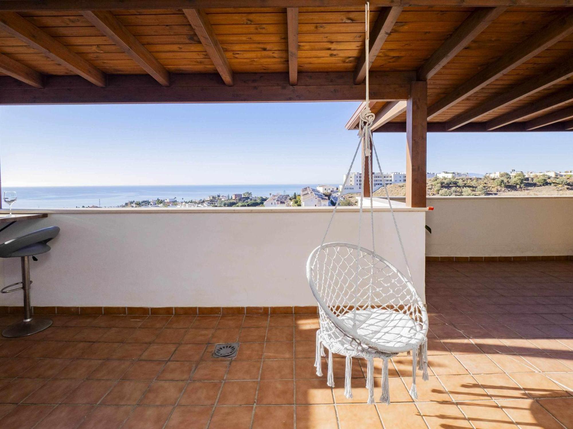 Atico Con Vistas Al Mar Piscina Y Parking * Malaga