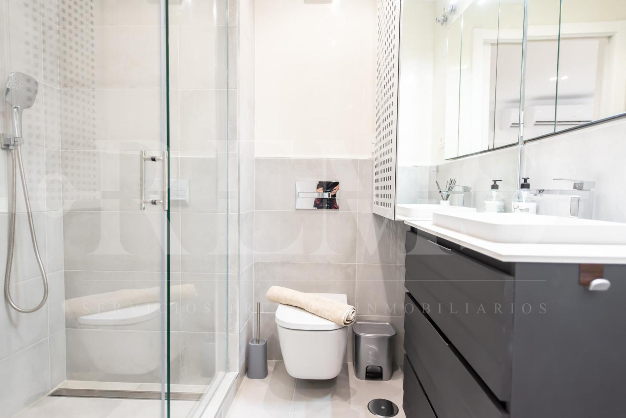 Apartamento Comfortable And Charming With Terrace By Rems Málaga
