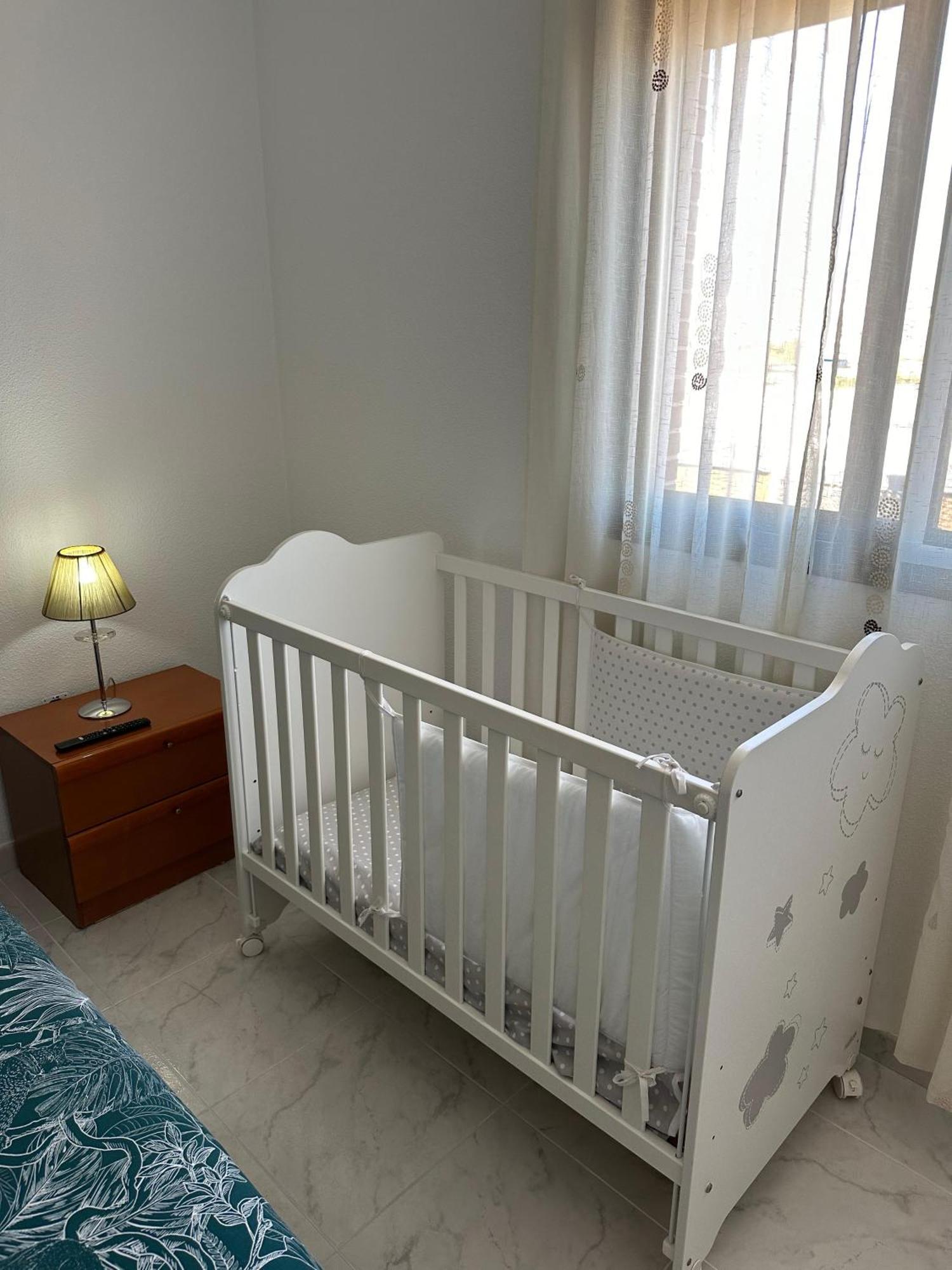 Apartamento Oeste Parking-wifi-piscina *