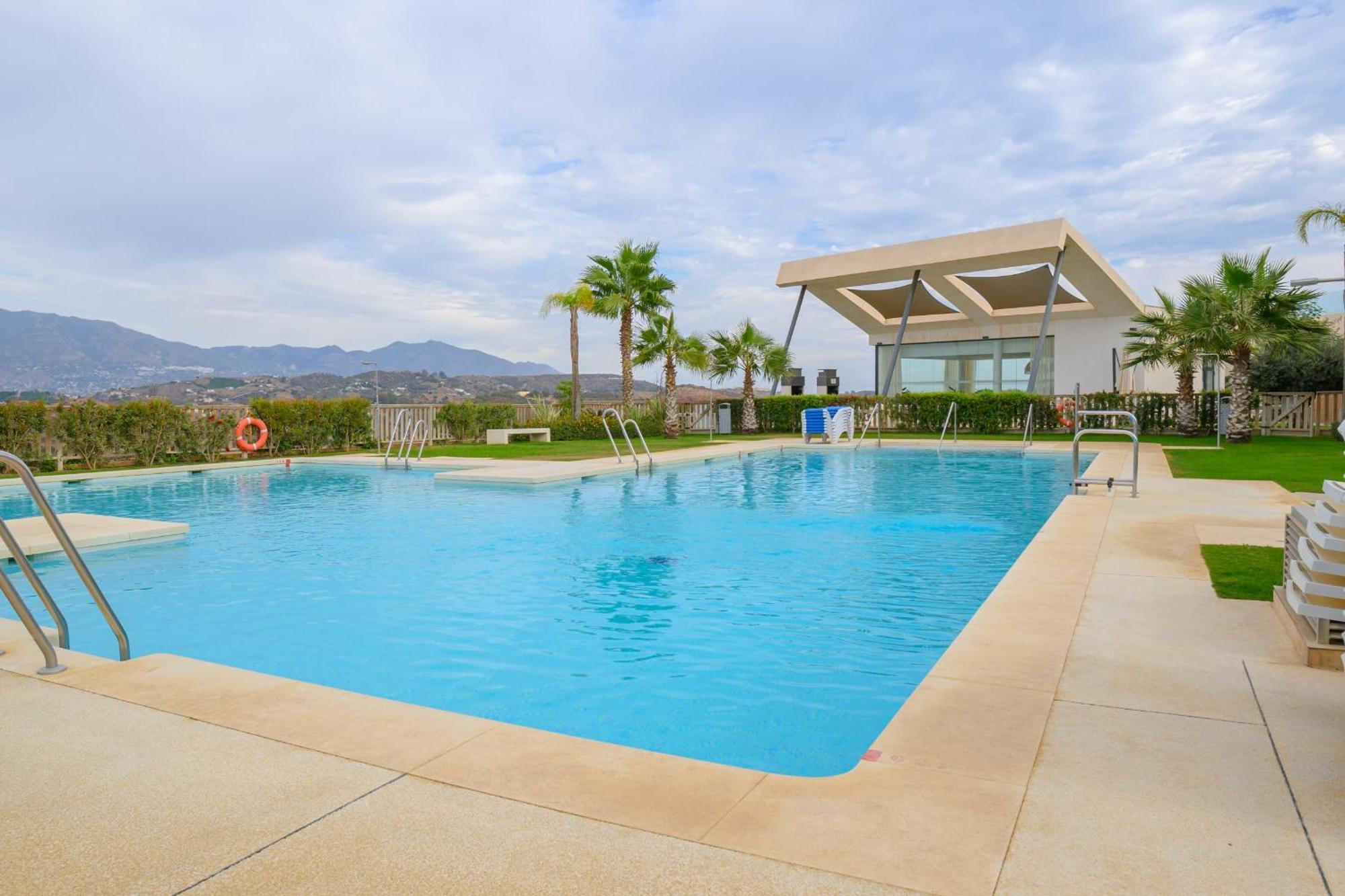 Apartamento State-of-the-art In La Cala Casa Banderas Málaga