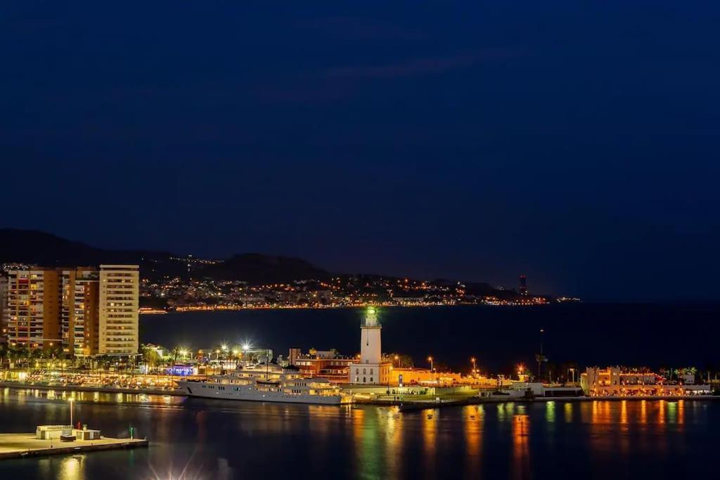 Luxury Penthouse With Sea View In Soho Lägenhet *