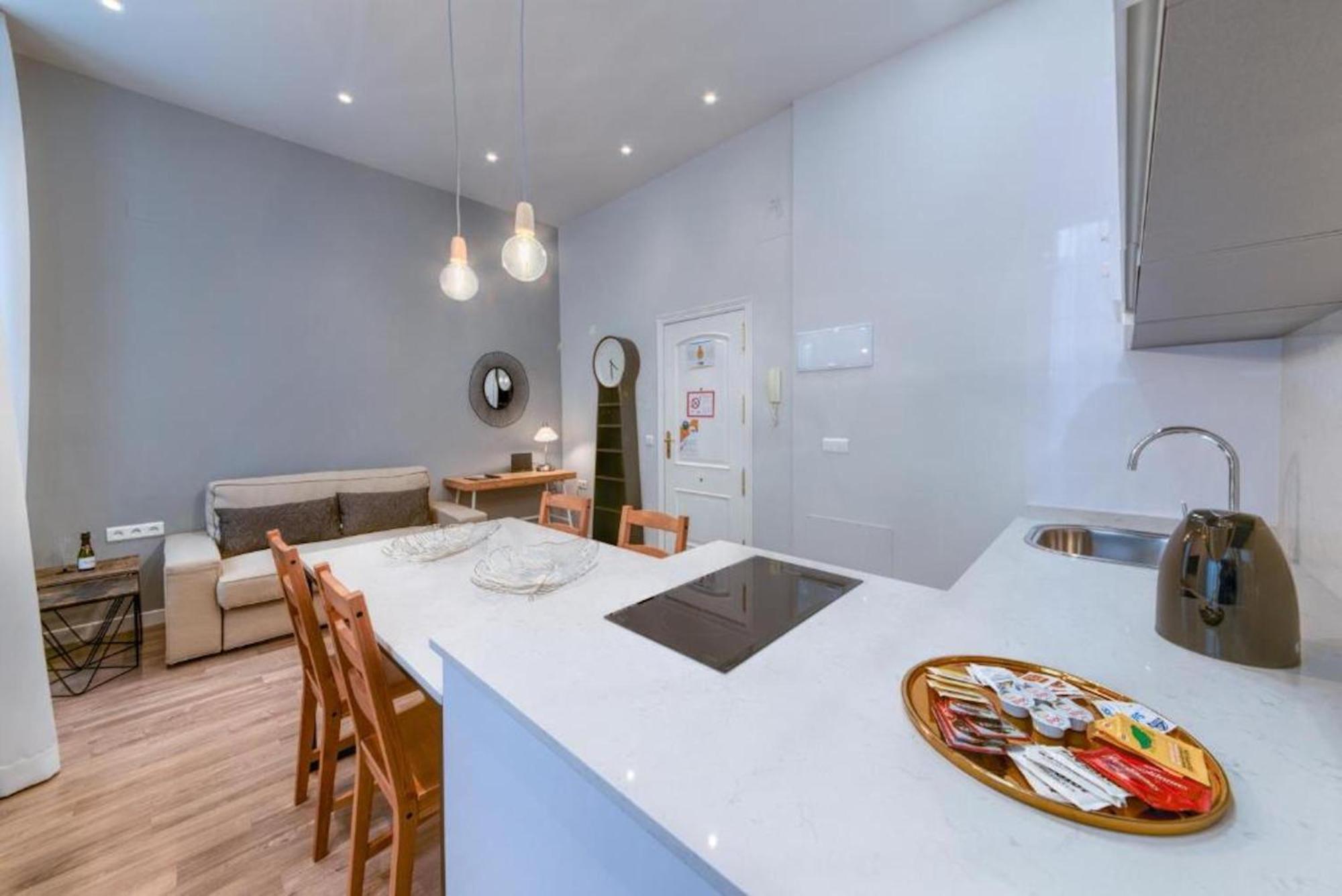 Holidays2malaga Old Town Appartement *