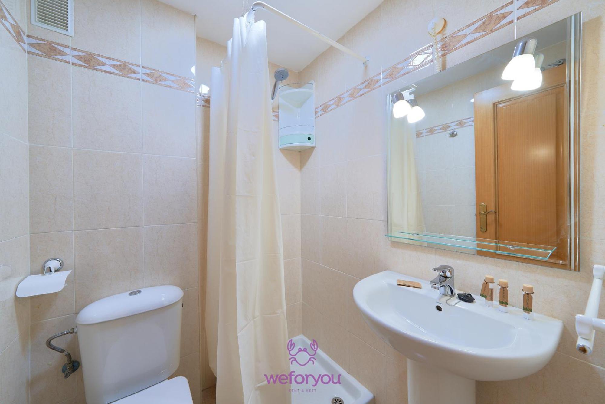 Weforyou Torrequebrada & Golf Apartment