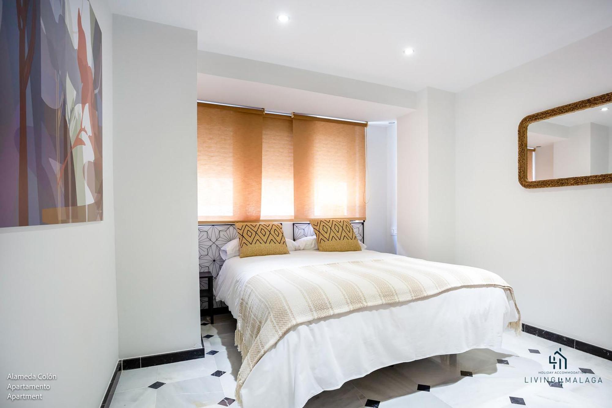Living4malaga San Lorenzo Apartamento *
