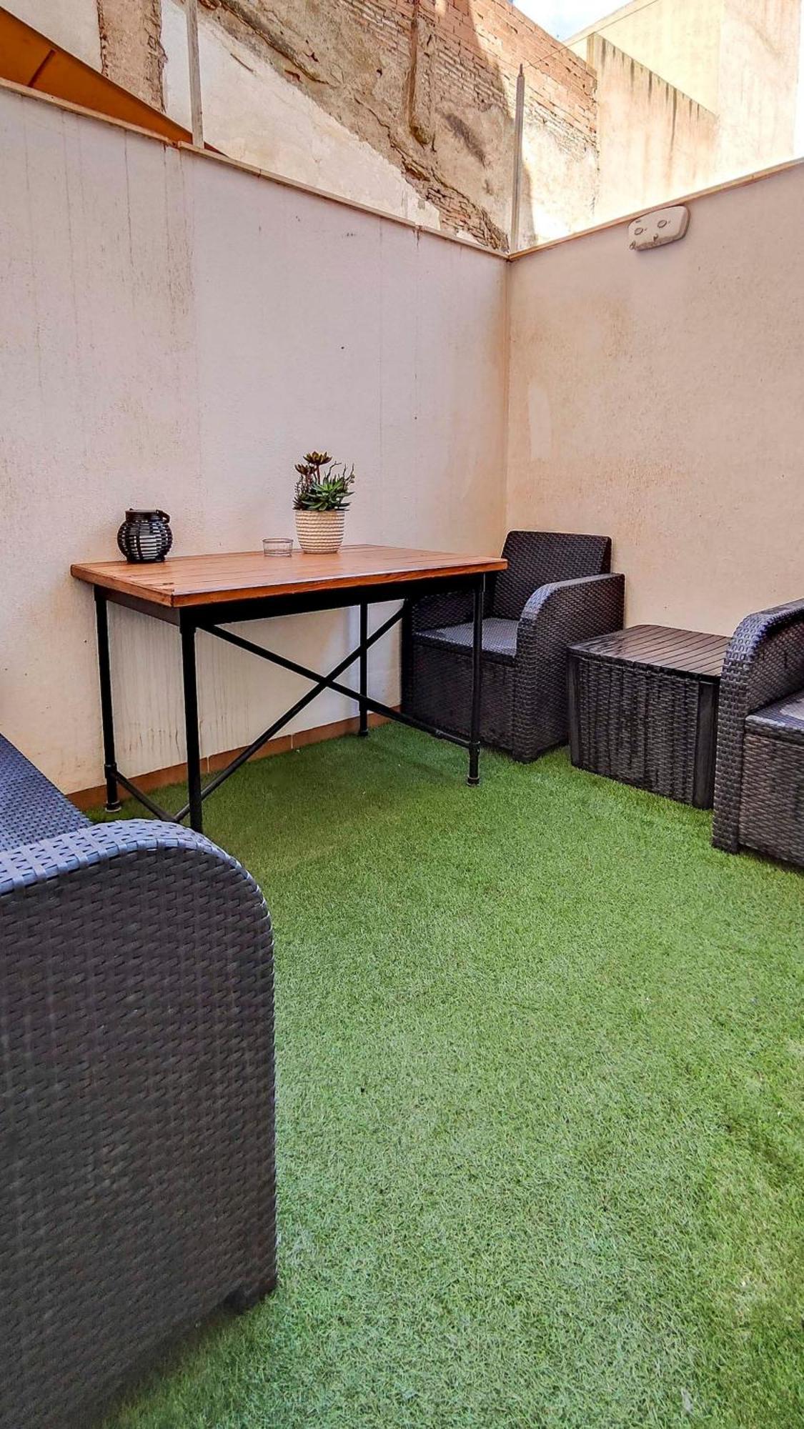 Appartement Plaza De Cristos Con Jardin By Sharingco