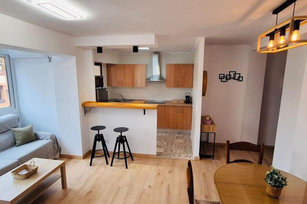 El Lugar Apartment *