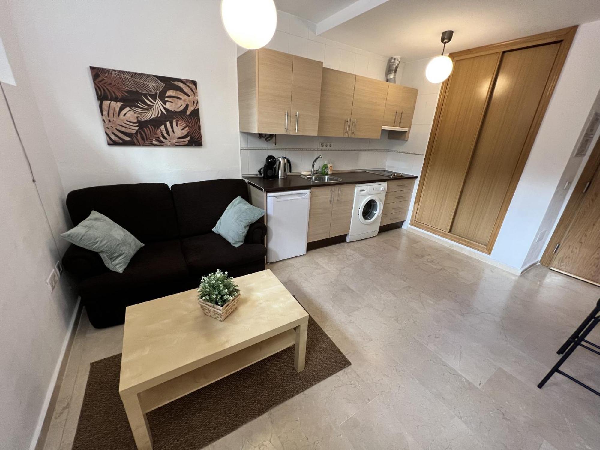 Apartment Cozy In Pasaje Olletas Málaga