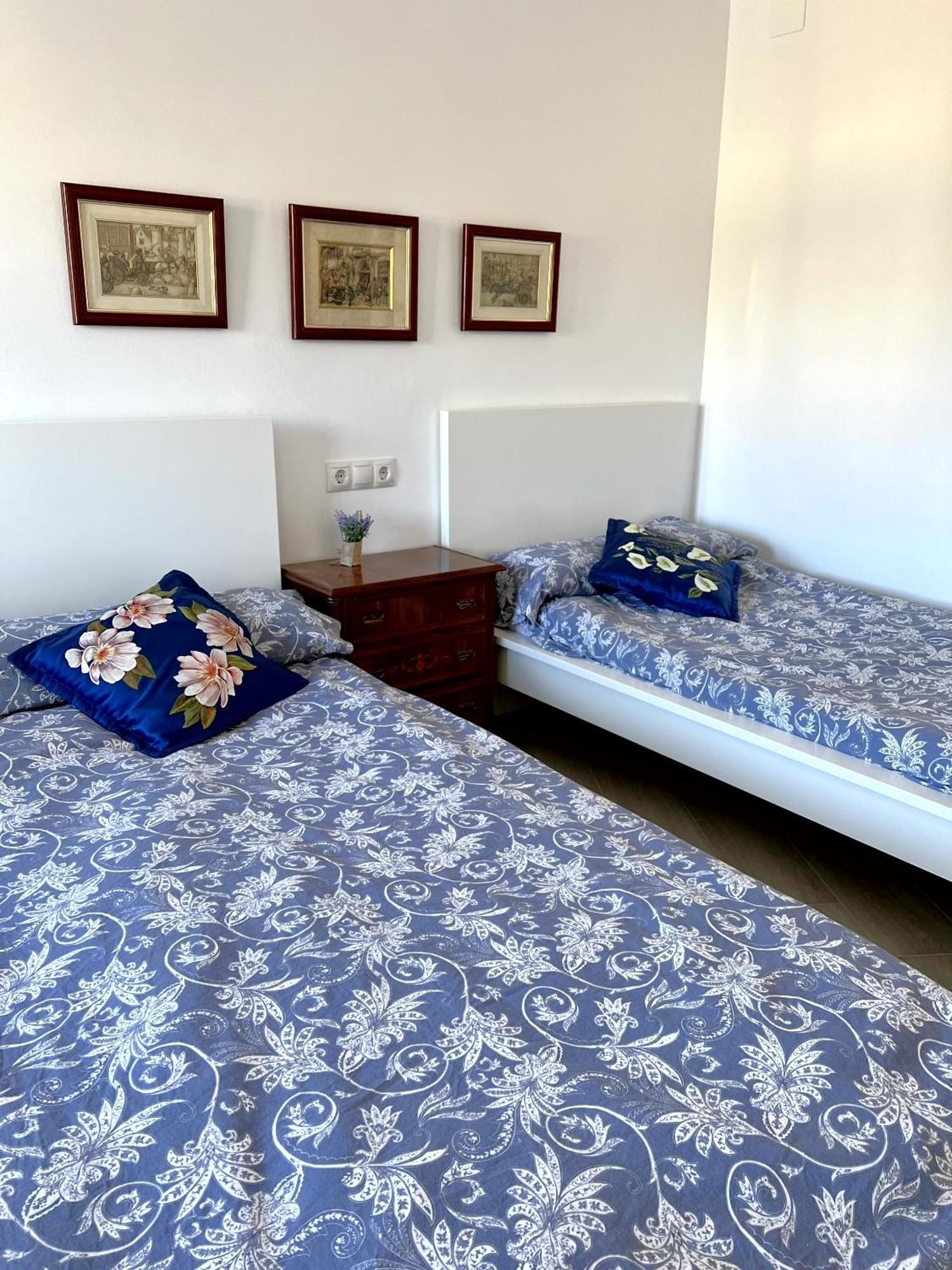 Rare Find! Skyline View-modern 6 Bed 2 Bath Flat In The Heart Of Alloggio in famiglia Málaga