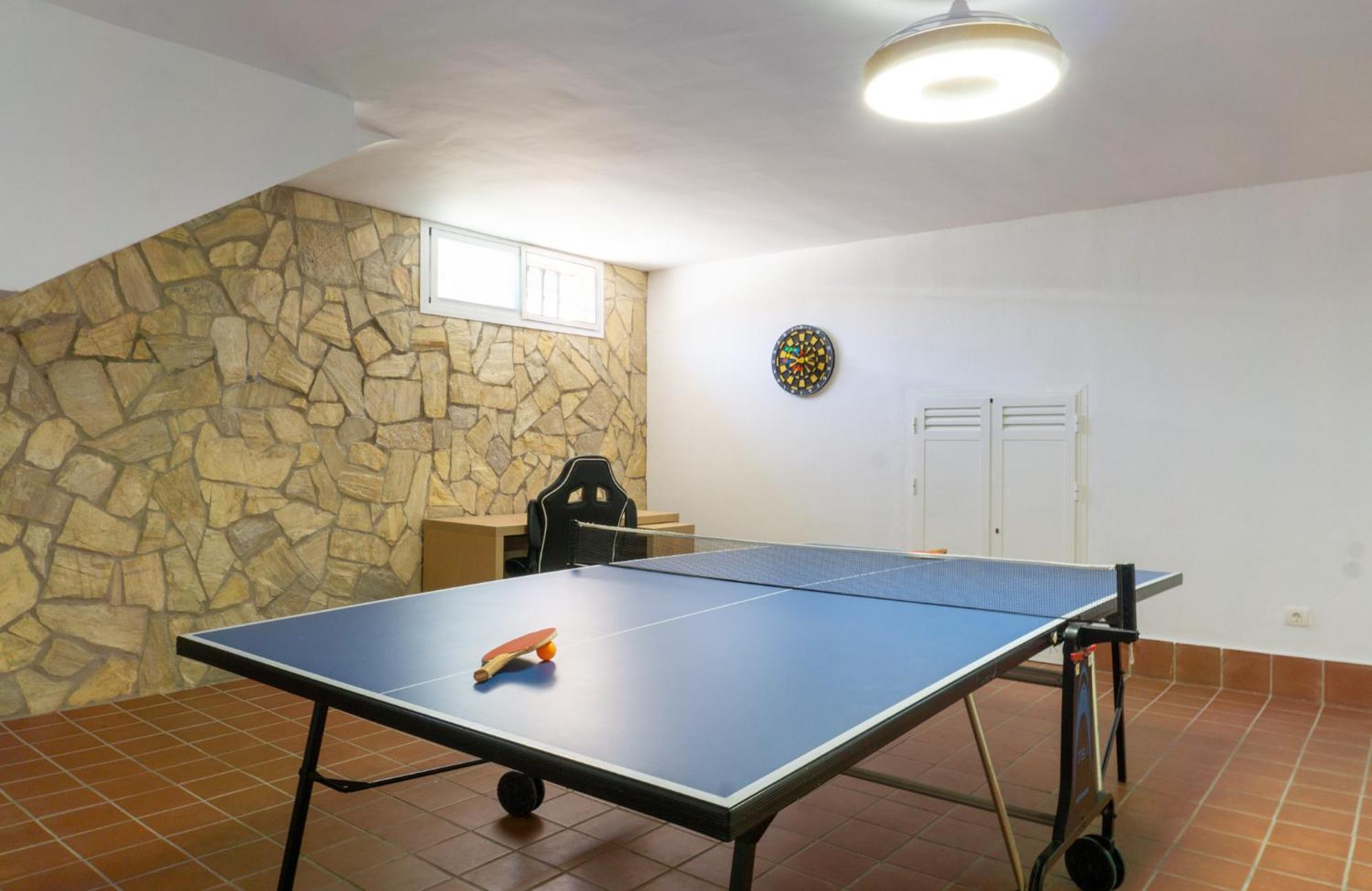 Сasa de vacaciones House Pool & Parking