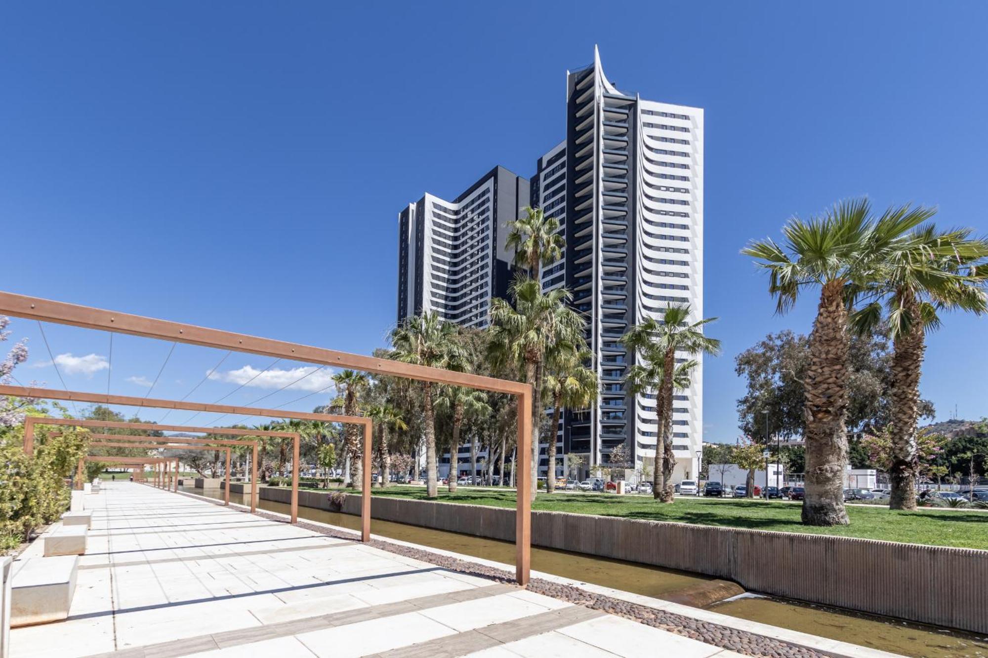 Casa de férias Skyline 4 Pool & Parking Free Málaga