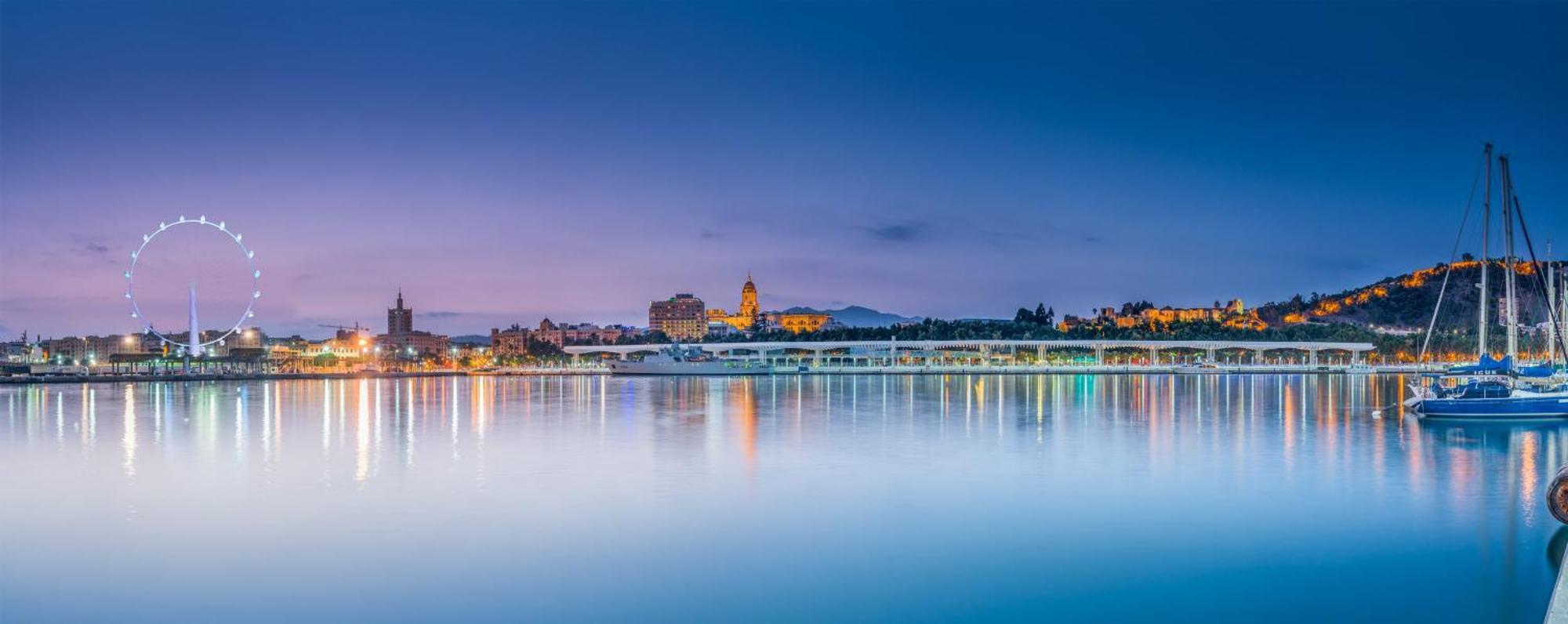 Premium Mediterraneo Beach, Junto A La Playa Málaga