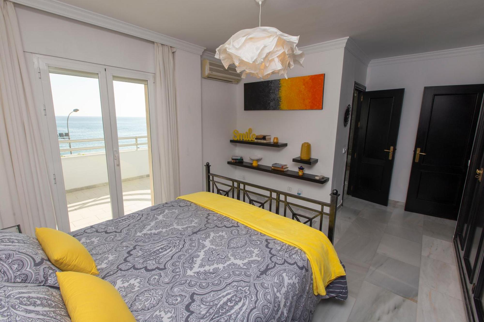 Lägenhet Venecia, De Lujo En 1º Linea De Playa + Parking *