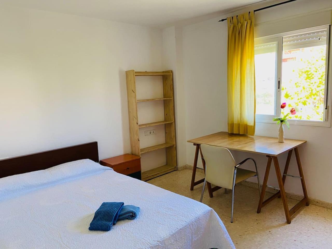 Vivienda De Vacaciones Con Piscina Y Wifi En Teatinos