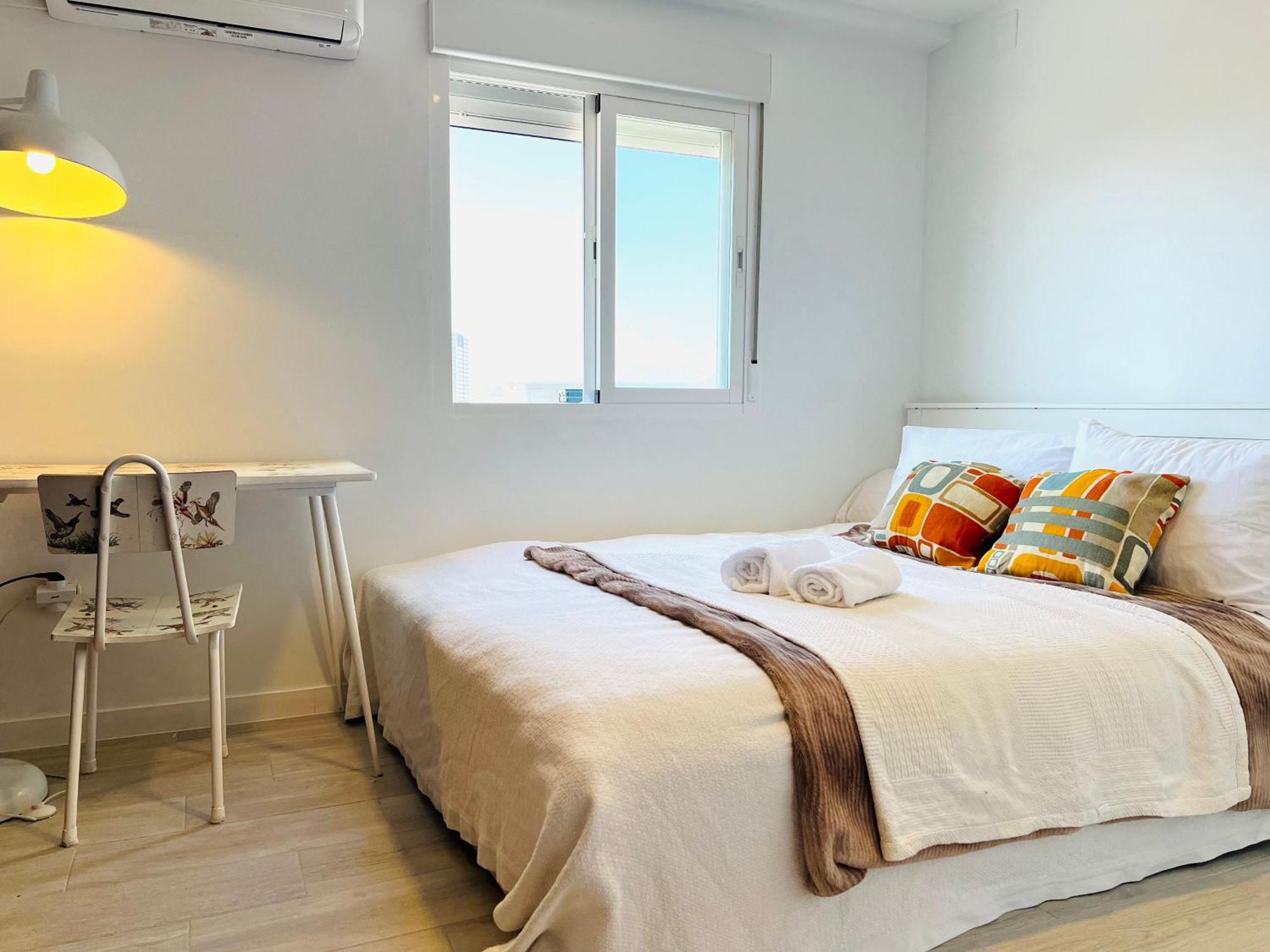 Alloggio in famiglia Rare Find! Skyline View-modern 6 Bed 2 Bath Flat In The Heart Of Málaga