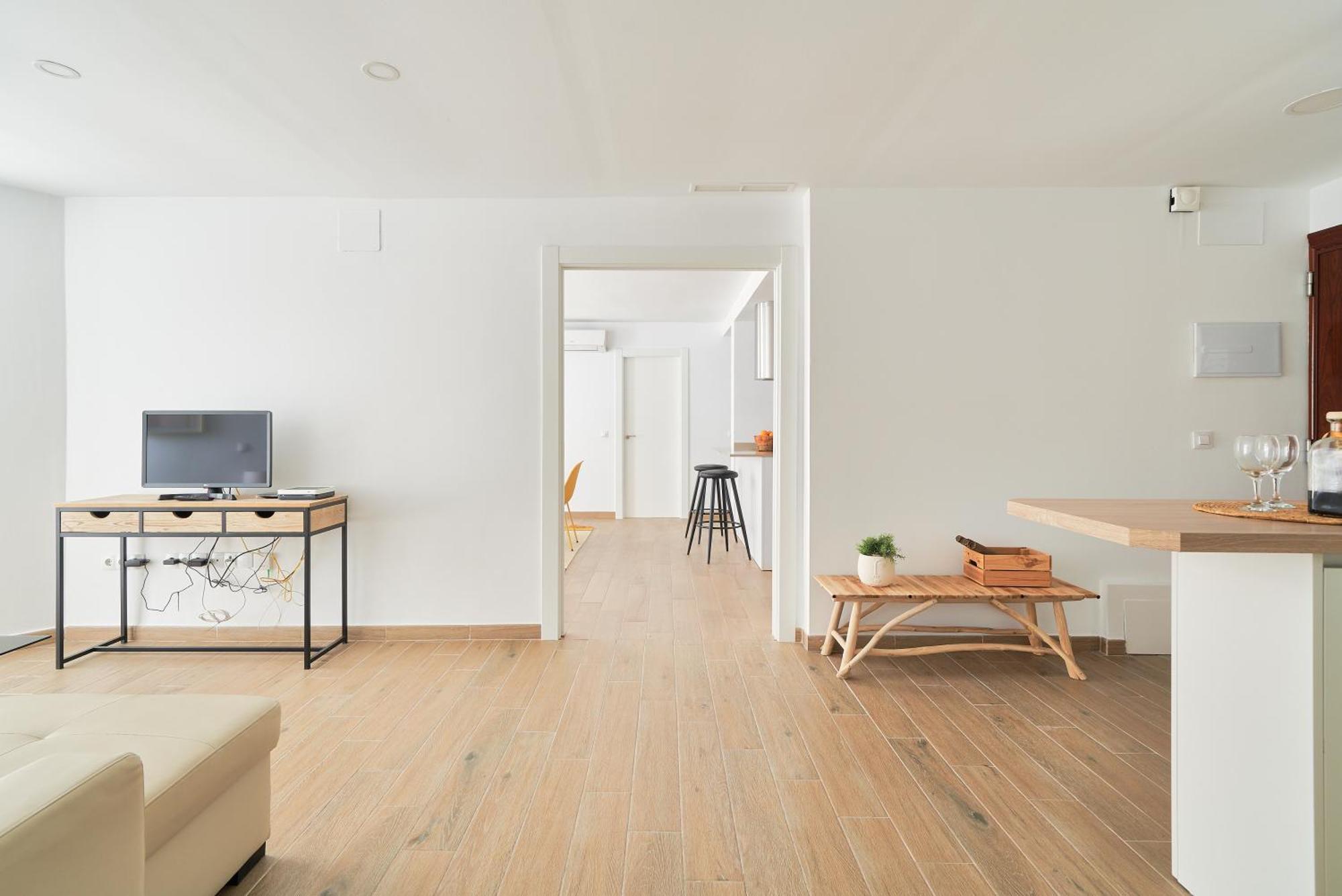 Apartment En Primera Linea De Playa En La Malagueta Málaga