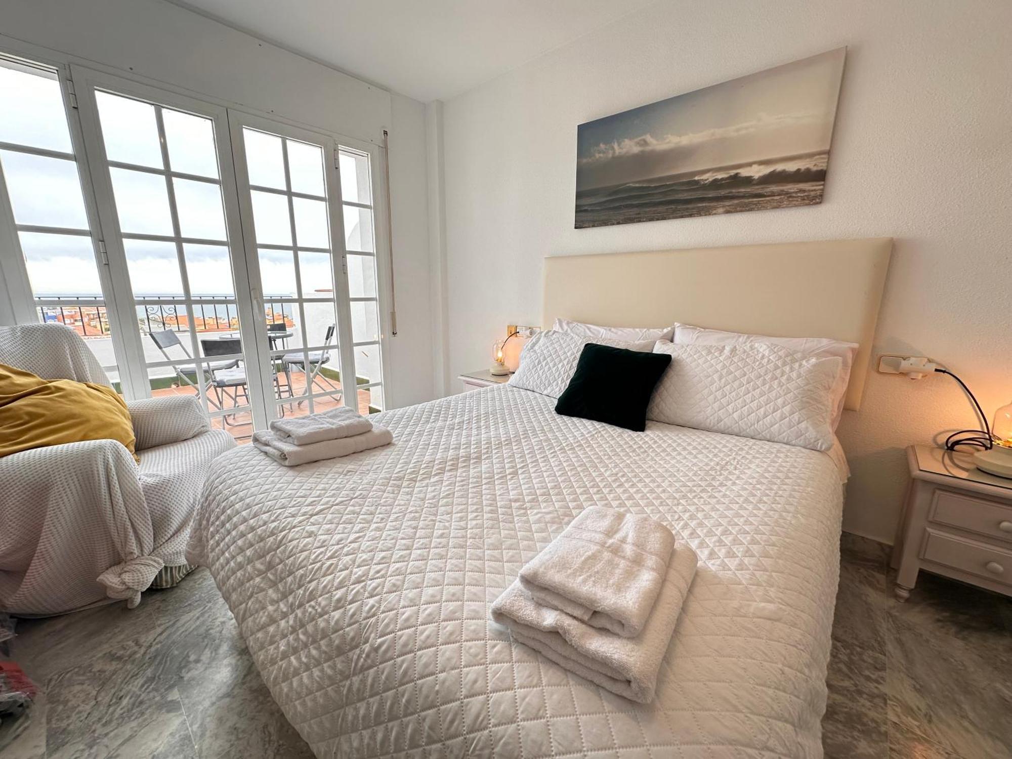 Appartamento Nuestro Atico Con Vistas Al Mar Terraza, Piscina Y Parking Málaga