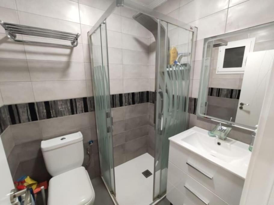 Appartement Modern Spacious In Center Of