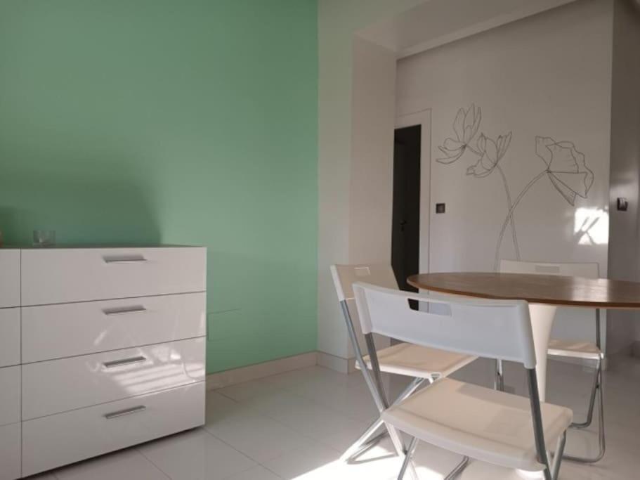 Modern Spacious In Center Of Appartement *
