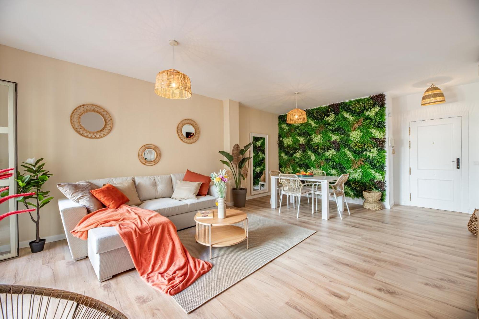 Appartement Charming 4-bedroom In Malaga's Historic Center *