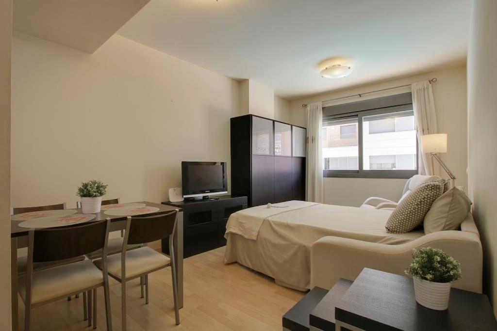 2º Linea De Playa Con Piscina & Parking Apartamento *