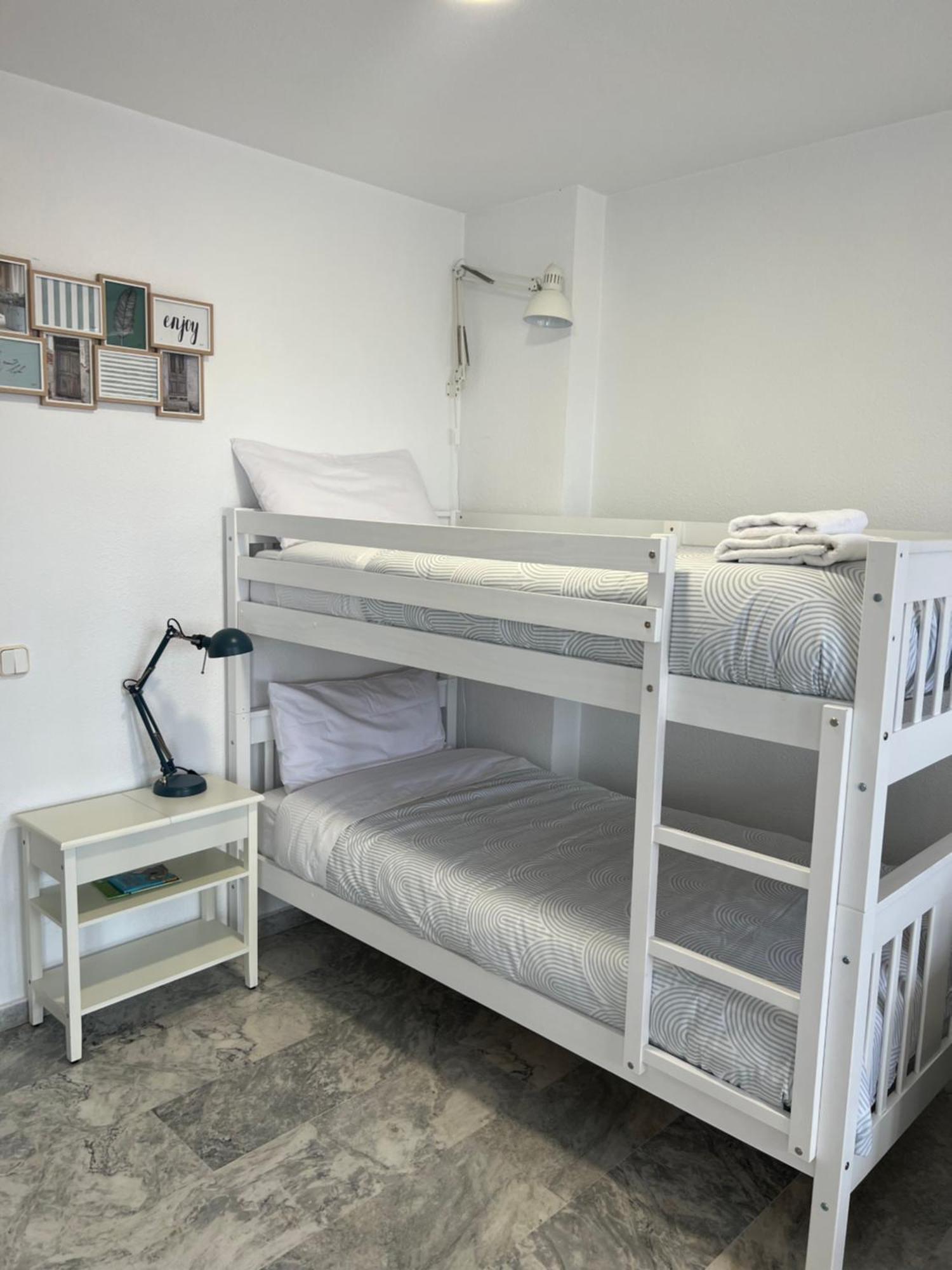 Nuestro Atico Con Vistas Al Mar Terraza, Piscina Y Parking Appartamento Málaga