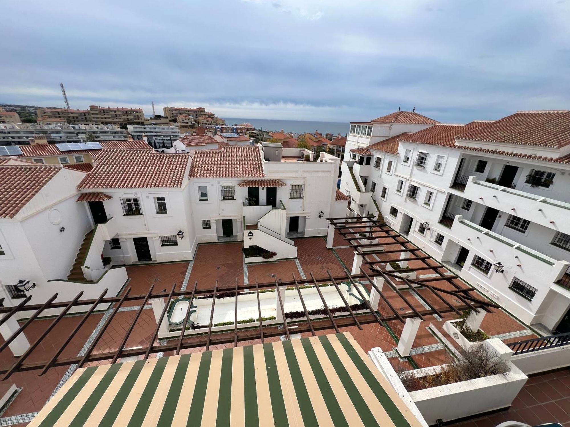 Appartamento Nuestro Atico Con Vistas Al Mar Terraza, Piscina Y Parking