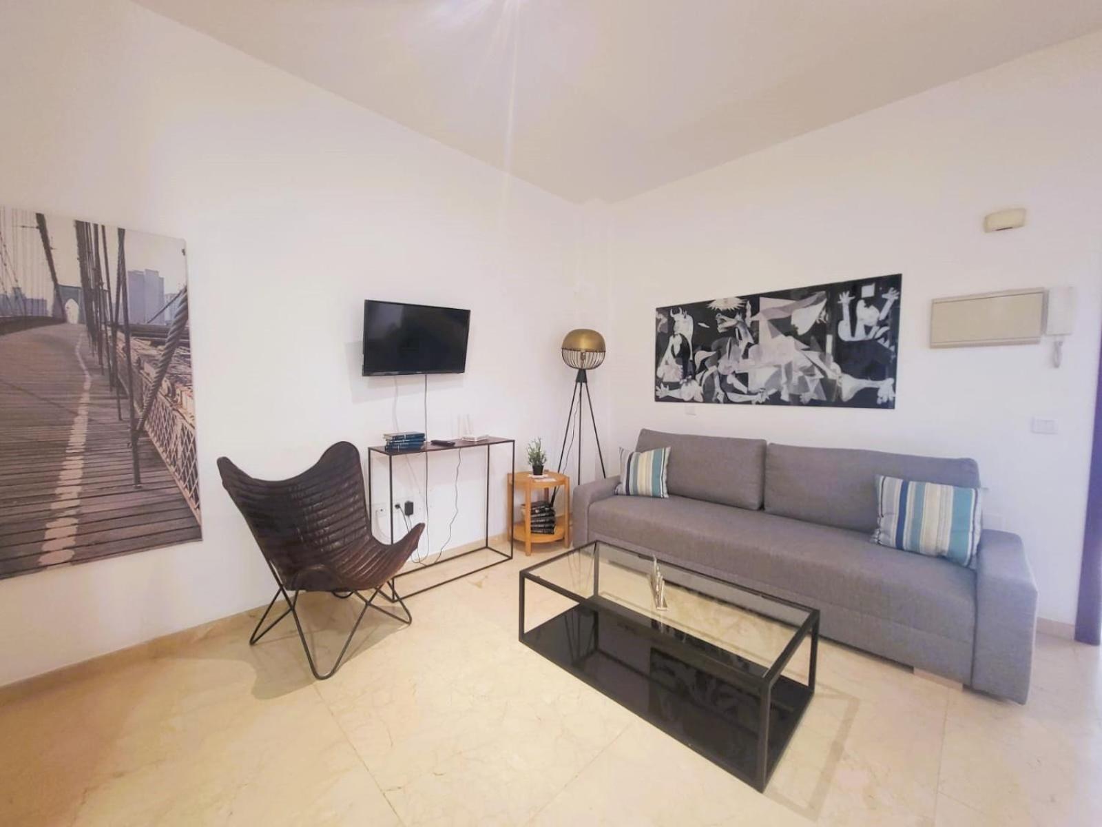 Suncity Flat Gigantes Apartment