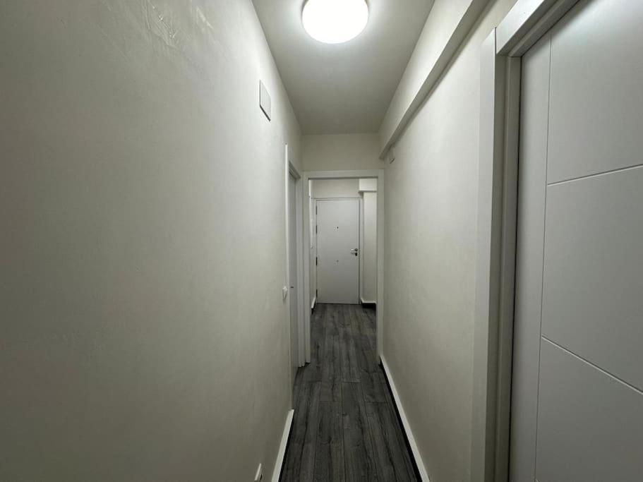 Cosy In 10' From The Beach - Rene Apartment