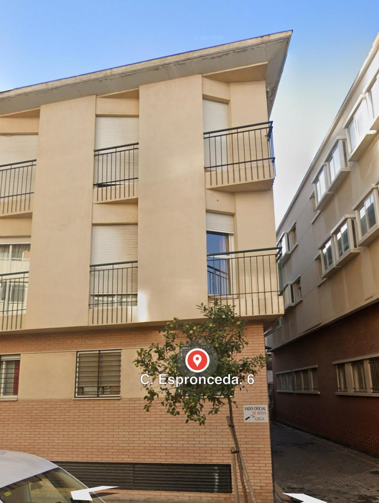 A 5 Min Estacion De Tren- Patio-parking Y Playa Apartment *