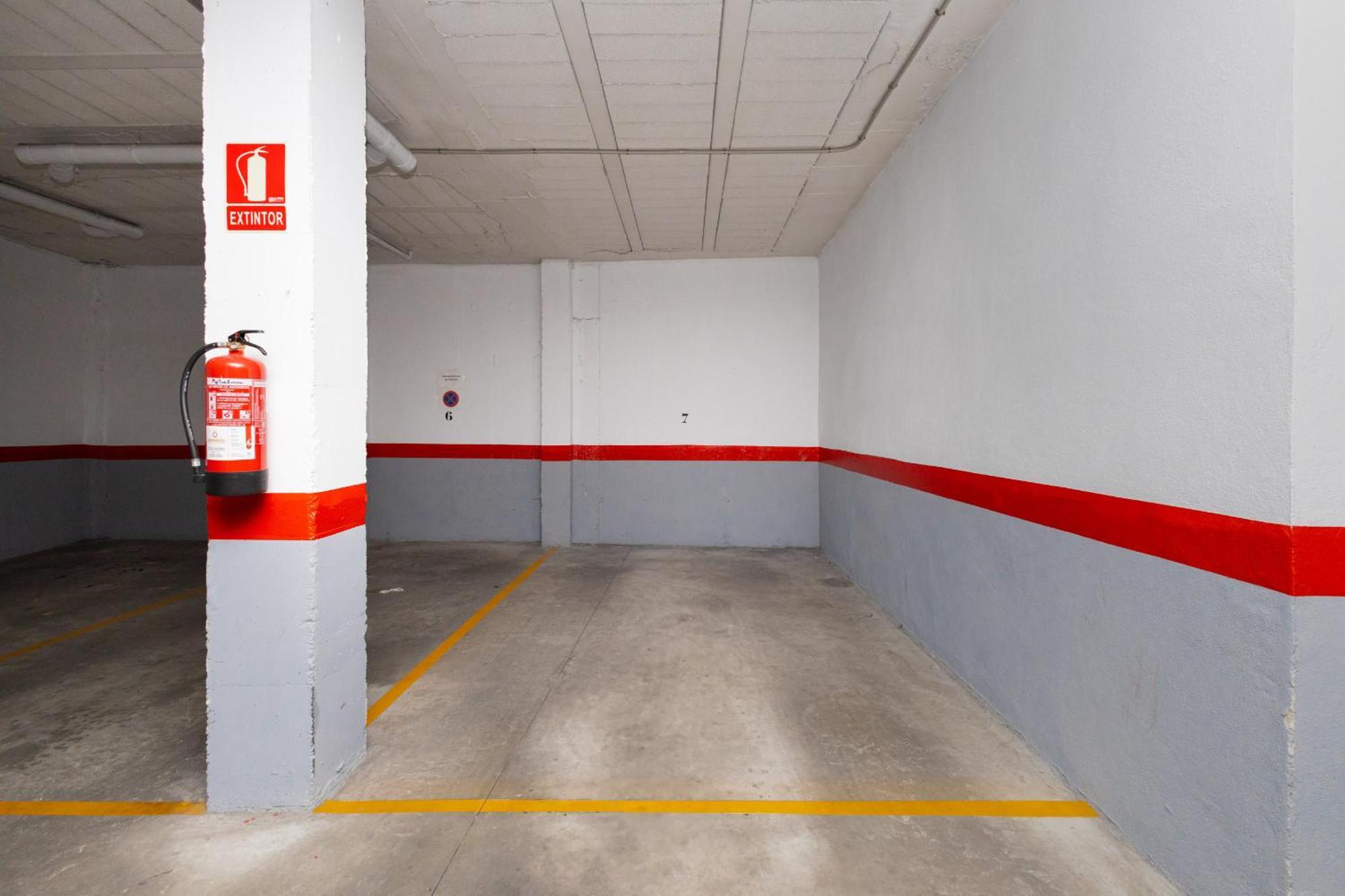 Apartamento C21 Trendy 2 Bdr & Parking Downtown *