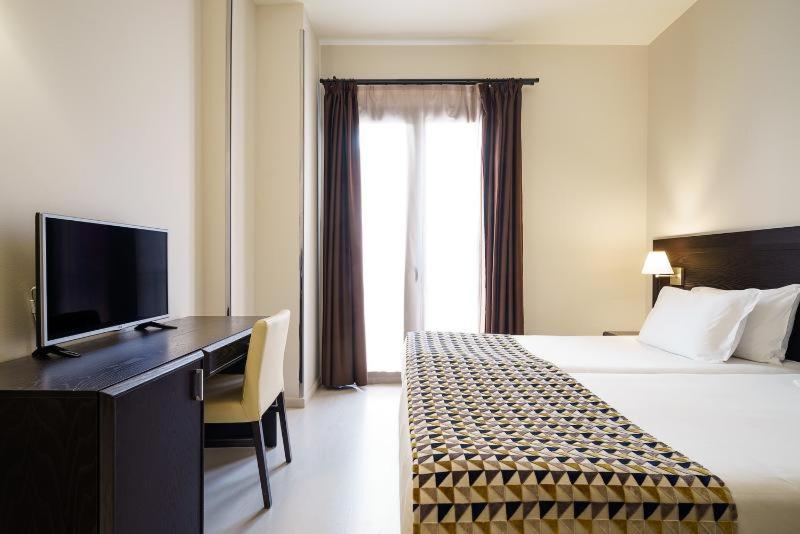 Hotell Exe Museos 3*
