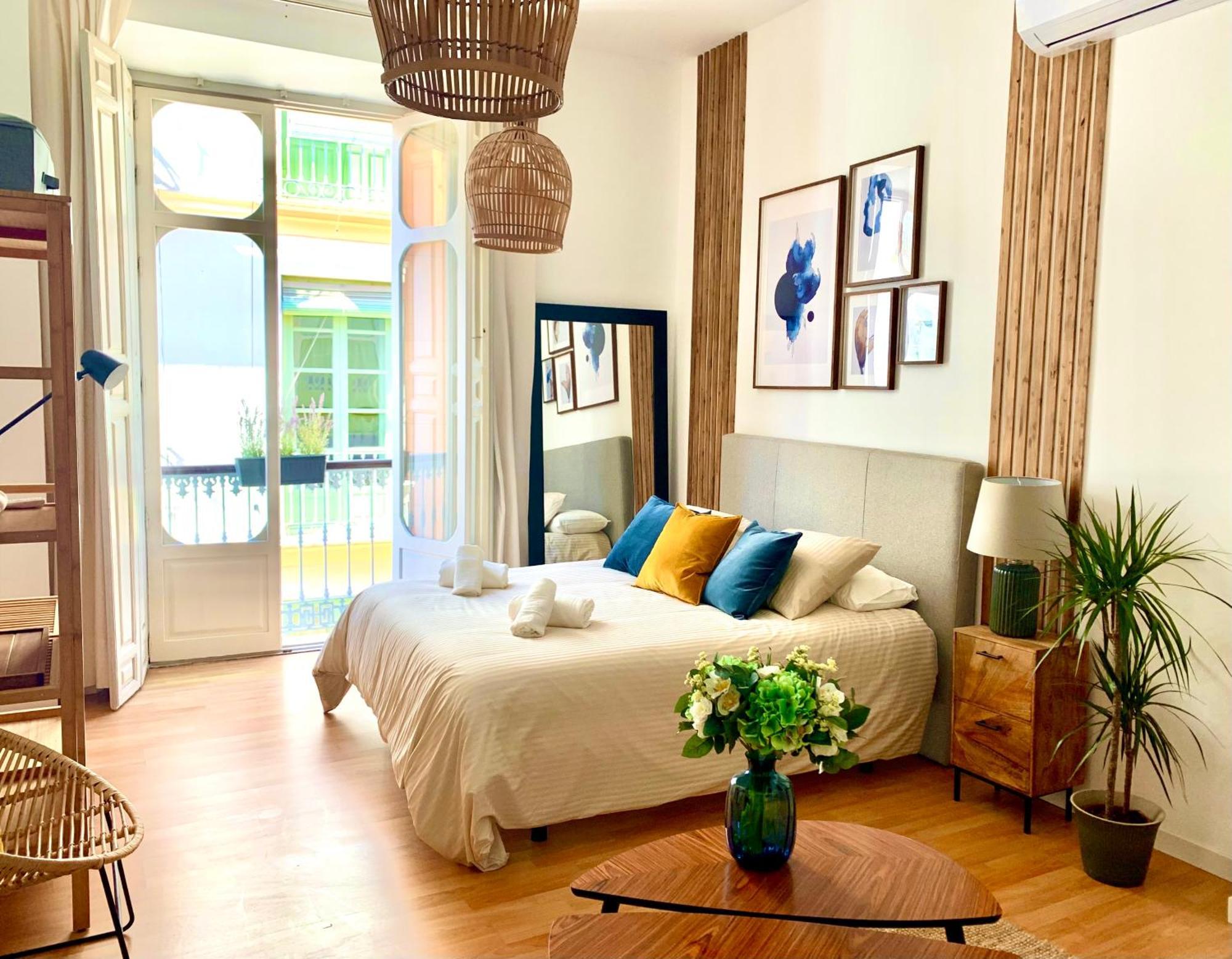 Calderon Iii Deluxe Sinesedesignhomes Apartamento