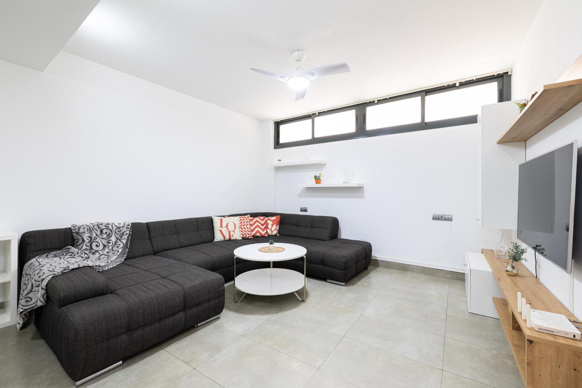 H2m Alta 20 Smart Tv Air Conditioning