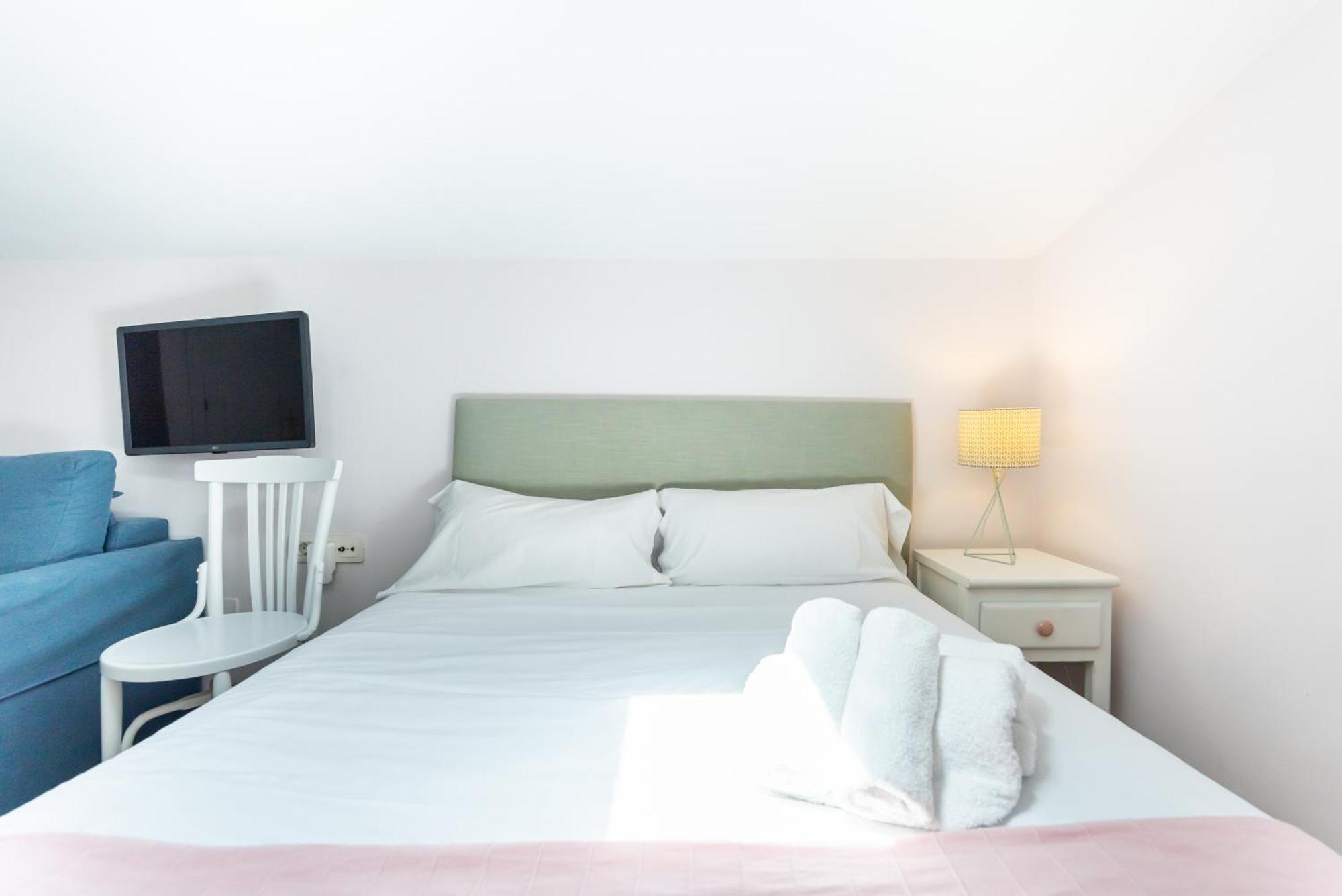 Wintowinrentals Comodo Estudio En Malaga. Apartamento *