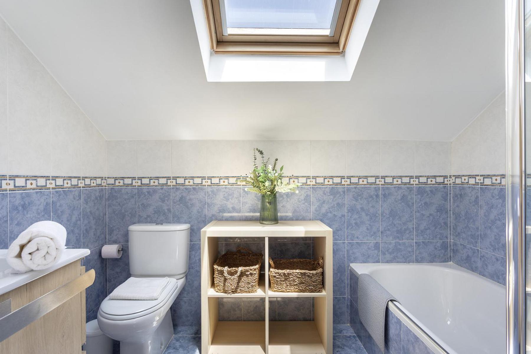 -malagasunapts-ayala33 Bus-train Station - Huelin Appartement